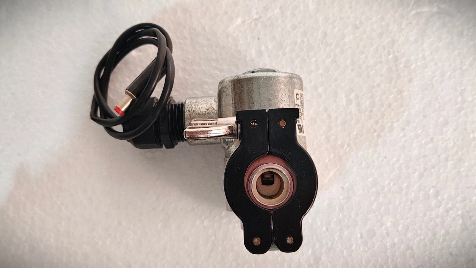admin/uploads/uploads/peter paul ele 022z0081tcm solenoid valve_8.webp